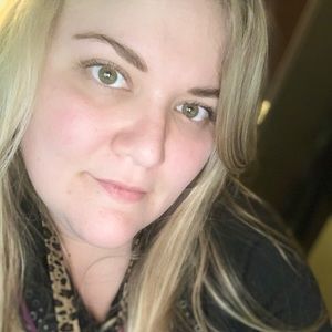 Meet your Posher, Bailey